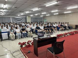 a1eef922574f2893f707232c6d5f3dd