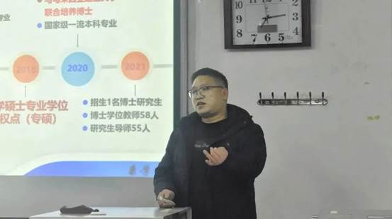 5a9d70cb0e69d3d0768c804ca3fbc43a