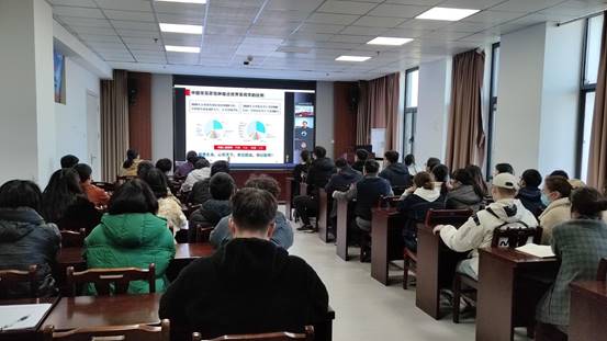 说明: 7a0a9480e4eb4a5550ea652a326f92a