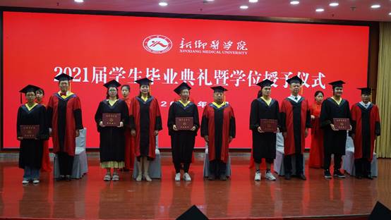 说明: C:\Users\lenovo\Desktop\2021.06.25毕业典礼\DSC02330.JPG