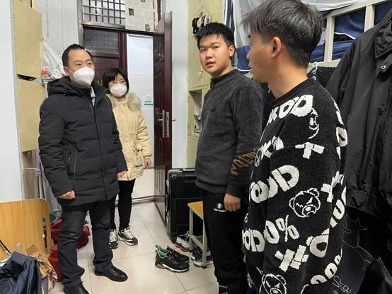 说明: C:\Users\lenovo\Desktop\04151bb0fce42299788c9cef22a74f2.jpg